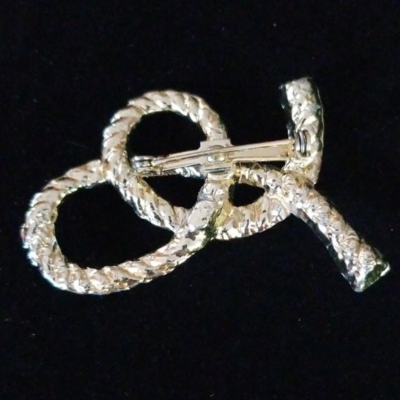 Vintage Mid Century Goldtone Rope Design Pretzel Bow Brooch Pin - Picture 7 of 10